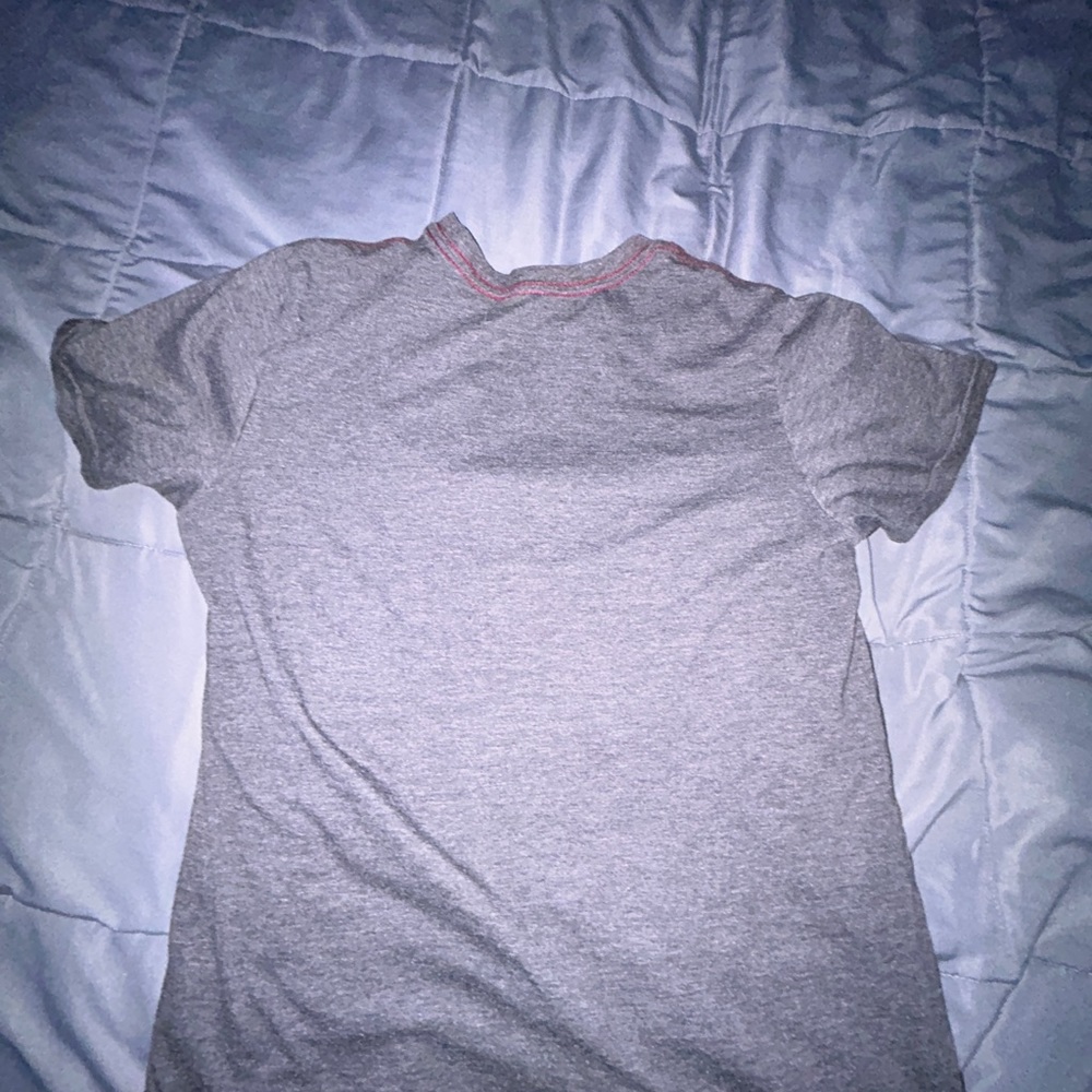 Grey RVCA T shirt - Picture 3 of 3